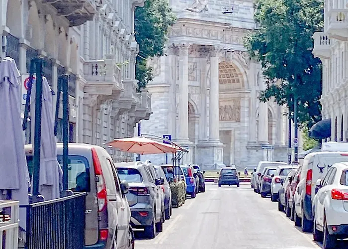 Cirillo 18 - Arco Della Pace Apartment *